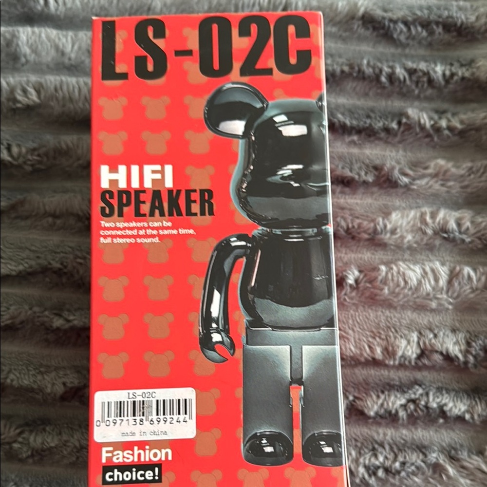 LS-02C Black Portable Speaker